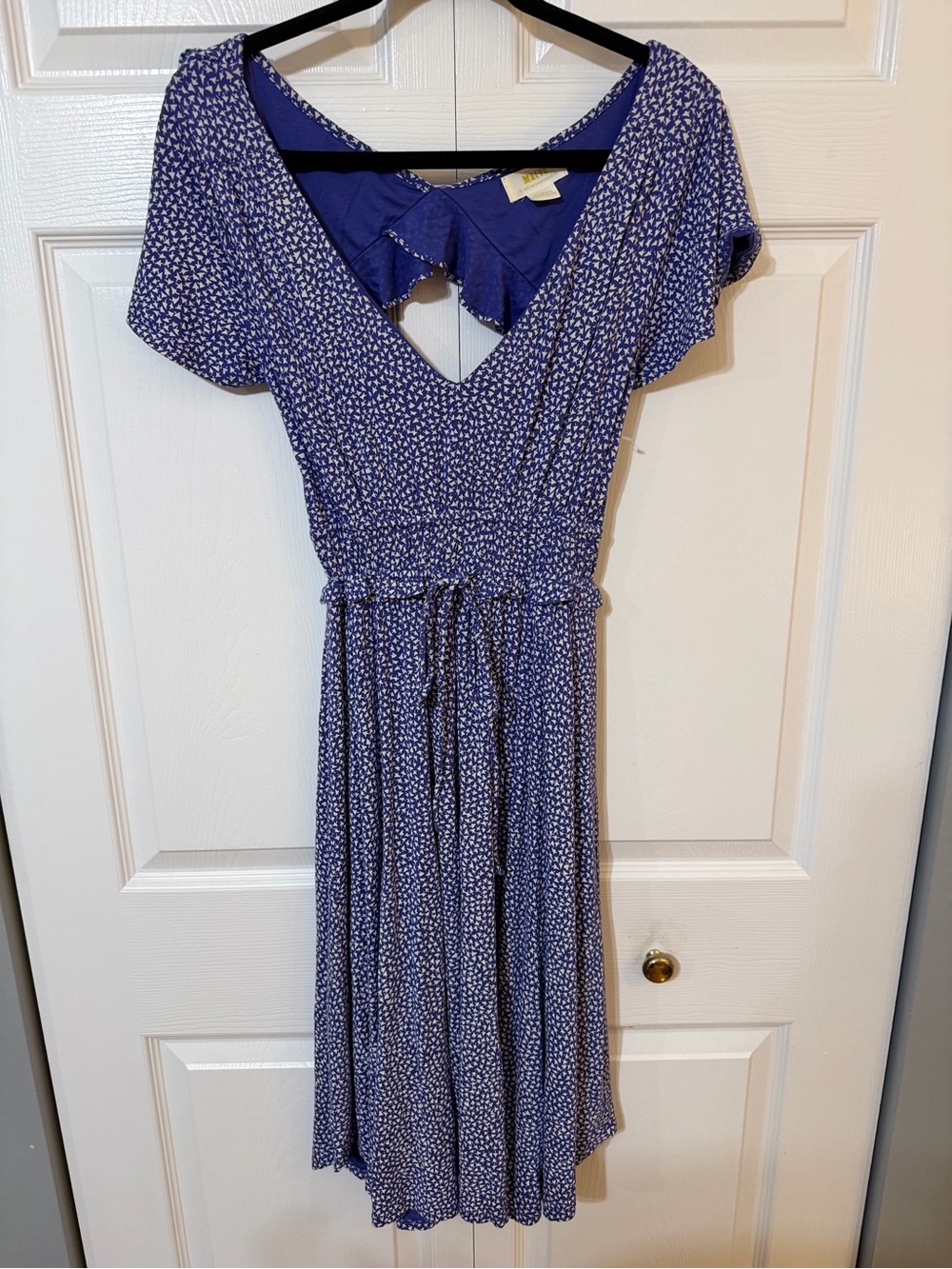 Blue and White Floral V-Neck Tie Waist Midi Dress